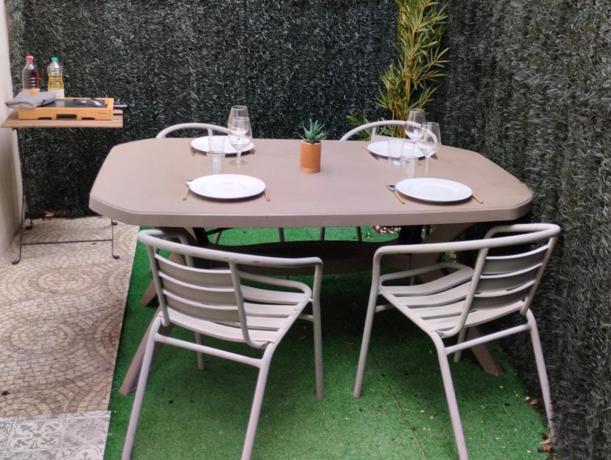 Garibaldi De Calais Fonctionnelle Nouvelle Renovation Jardin Prive Apartment Bagian luar foto